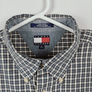 vintage 90s Tommy Hilfiger button down shirt XL navy plaid 100 cotton crest logo